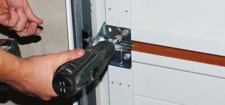 residential garage door service in Kinsale